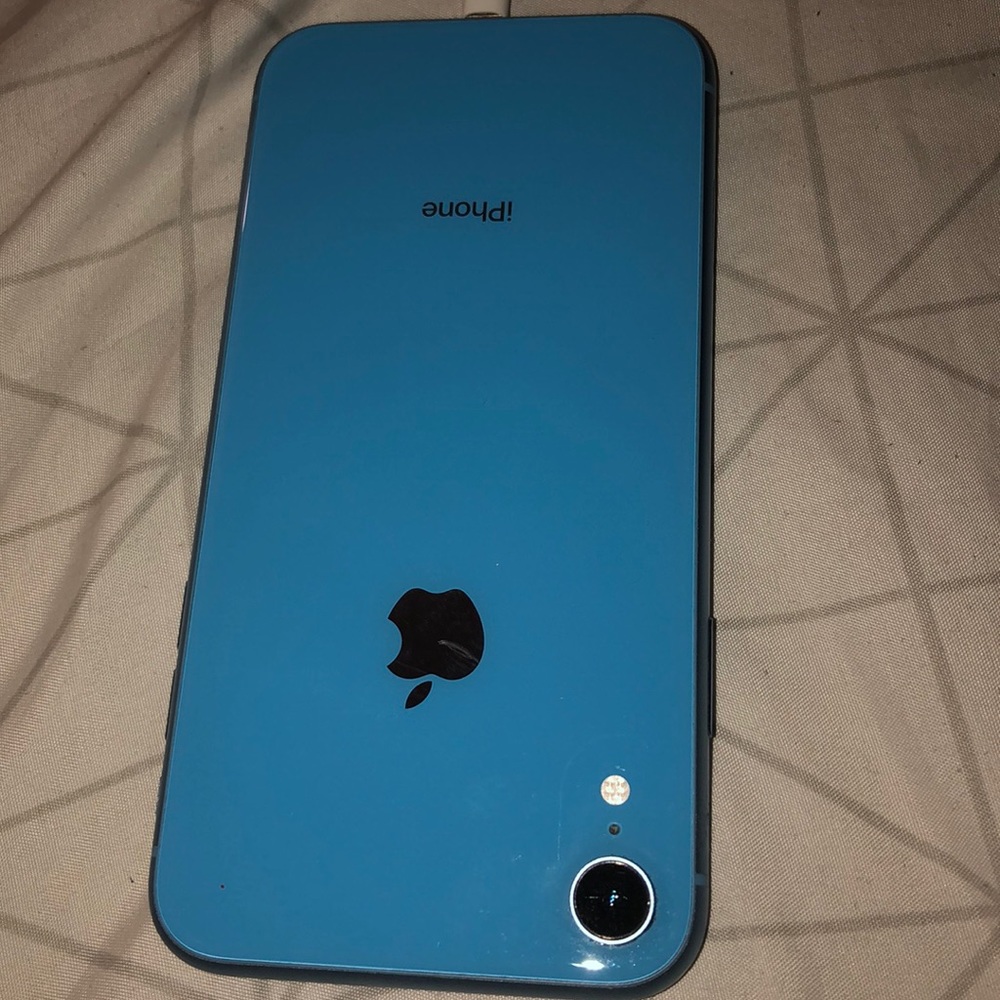 iPhone XR